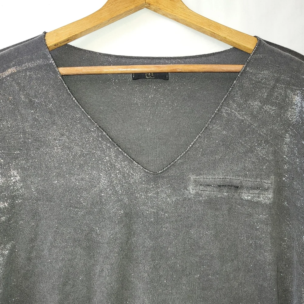 NT By Amati Shimmer V Neck Top Women's Size‎ Large Made In Italy Gray